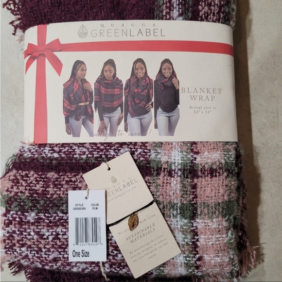 NWT Quagga Green Label Plaid Blanket Wrap Plum Polyester With Bonus Bracelet - Picture 2 of 8